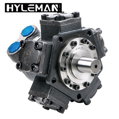 Calzoni radiaalimäntämoottori